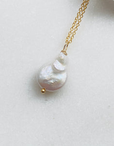 Mother of Pearl (Keshi Pearl) Gold Necklace