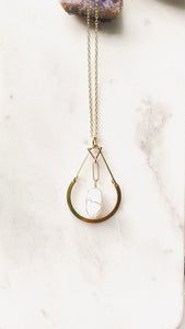 Quartz (Snow Ball) Gold Necklace