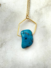 Load image into Gallery viewer, Chrysocolla Gold Necklace.