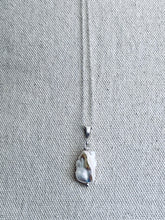 Load image into Gallery viewer, Silver Necklace Mother of Pearl - Full Moon Designs
