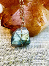 Load image into Gallery viewer, labradorite jewellery, gemstone necklace, handmade by full moon deisgns, brixton jewellery shop